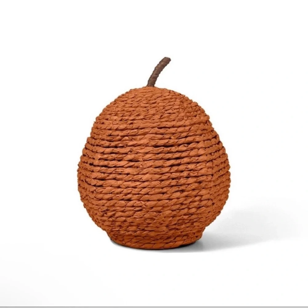 Target Bullseye Playground Orange Pumpkin Basket with Lid, 6.3” tall, New